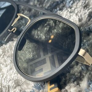 Fendi Light Sunglasses